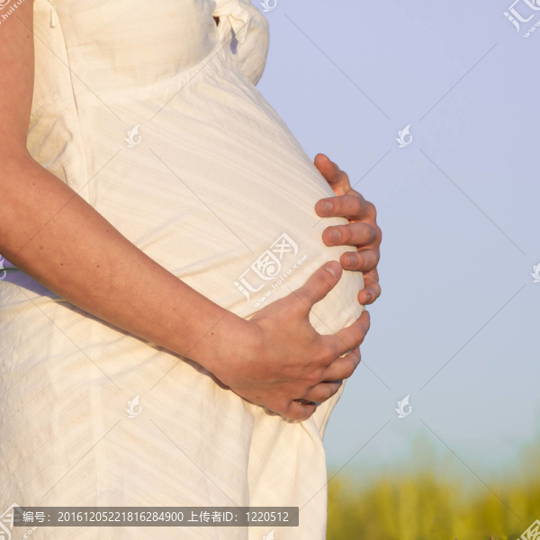 懷孕的女人