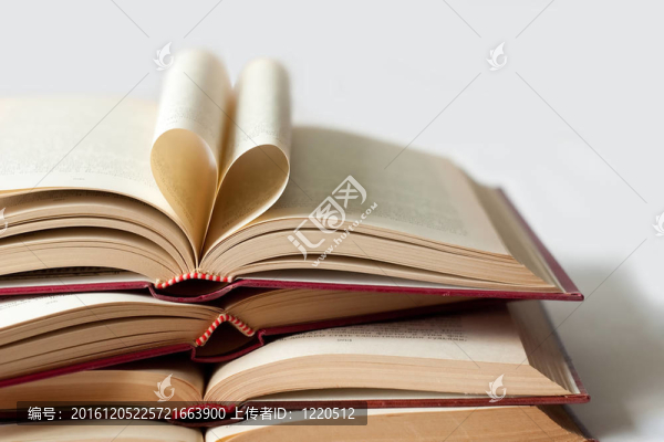 舊書與心形