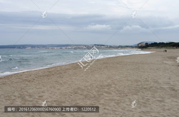 在桑特佩雷拉拉古納海灘
