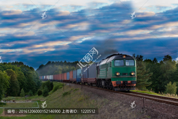 貨運(yùn)內(nèi)燃機(jī)車(chē)