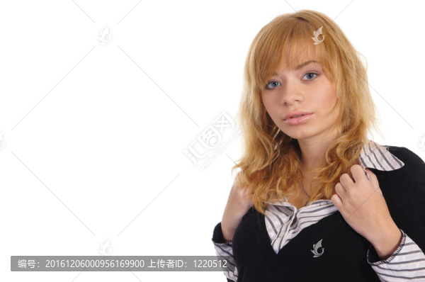 聰明的女孩冒充