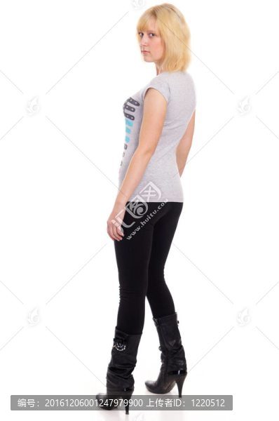 年輕的女孩站-匯圖網(wǎng) www.fosd68.com 年輕的女孩站