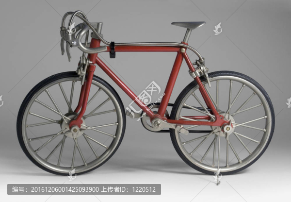 紅框自行車模型