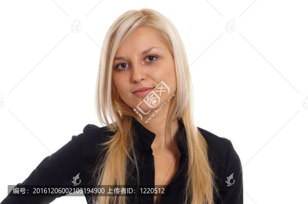 可愛(ài)的金發(fā)碧眼的姿勢(shì)