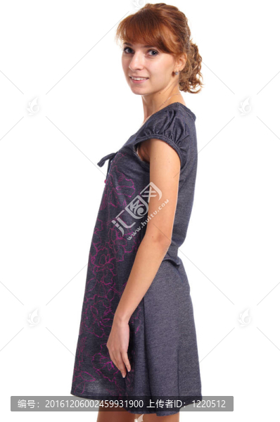 聰明的女孩在白色