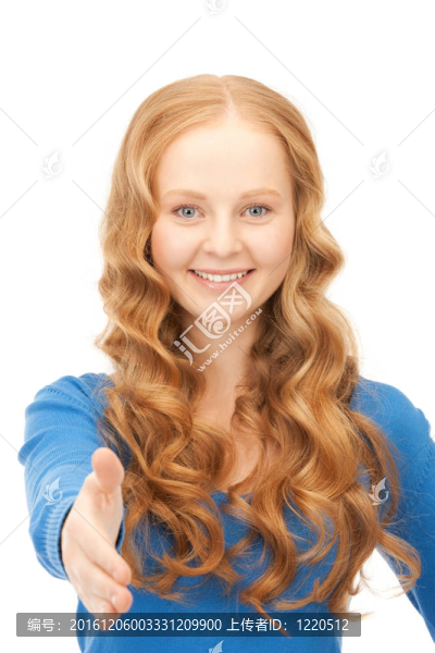 張開手準(zhǔn)備握手的女人