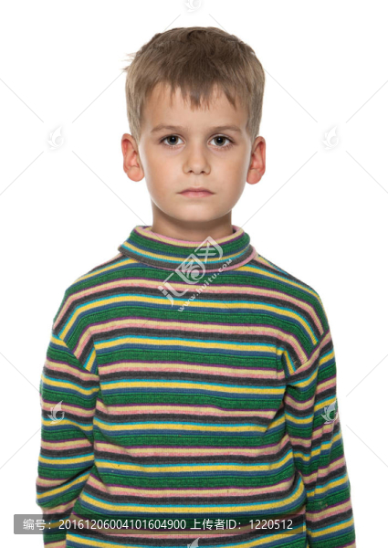可愛的男孩憤怒