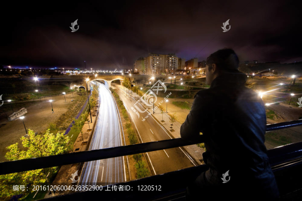 夜晚的城市