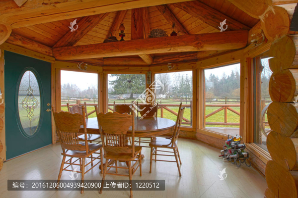 鄉(xiāng)村農(nóng)場餐廳和廚房的鄉(xiāng)村木屋