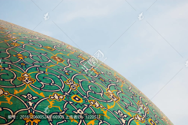 伊朗上空的清真寺圓頂；伊斯法罕