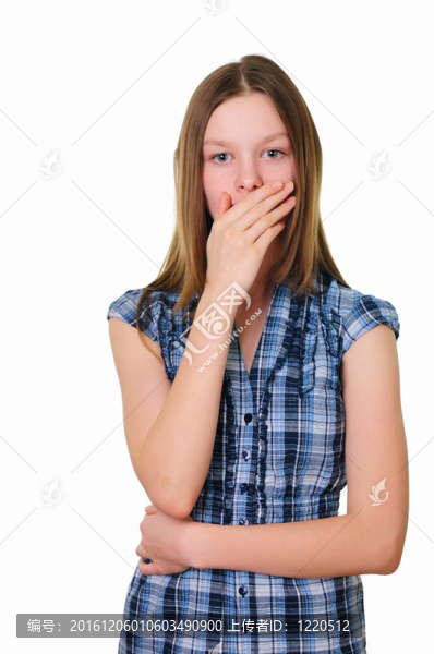 一個十幾歲的女孩在工作室