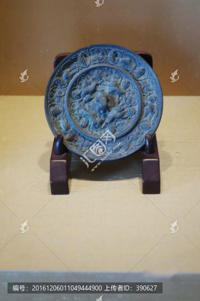 銅鏡