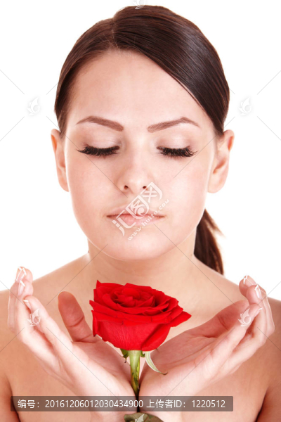 美麗的女孩與紅花。