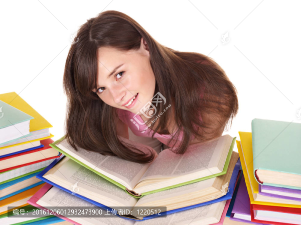帶彩色書的女孩。