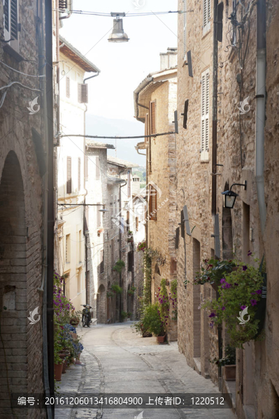 Spello；舊街