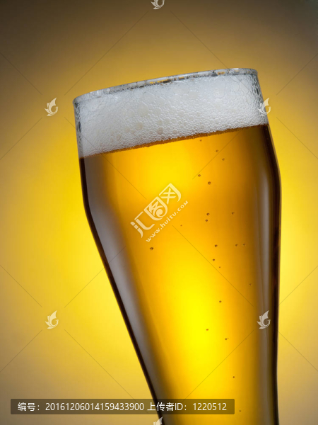 啤酒杯