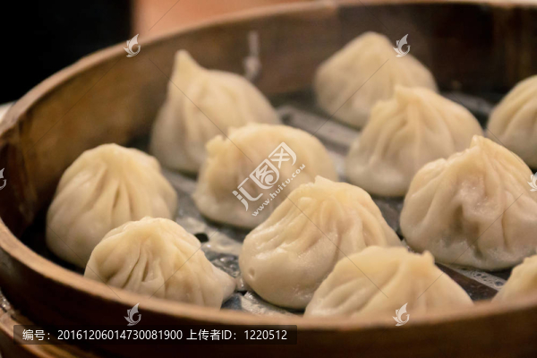 熱氣騰騰的上海餃子