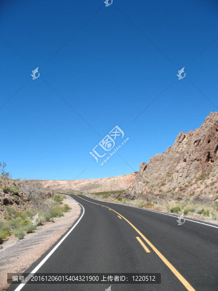 在內(nèi)華達(dá)州的路上