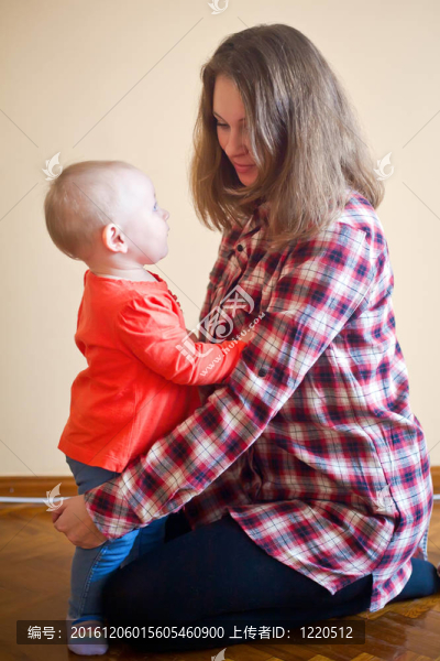 母親和女兒