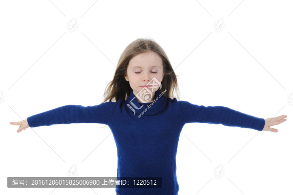 一個(gè)憂郁的美麗的小女孩的肖像