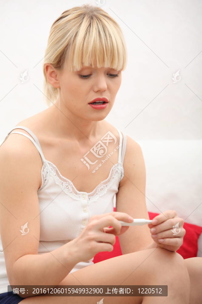 妊娠試驗婦女。