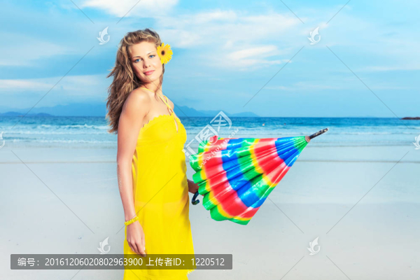 打著雨傘的女人