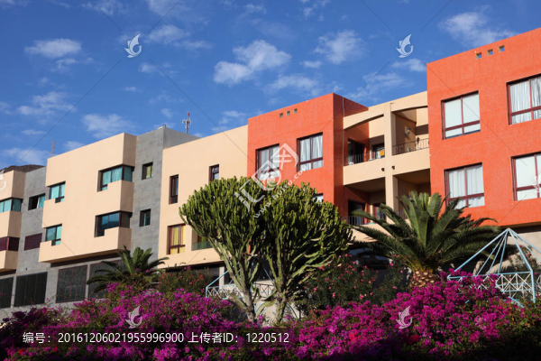 西班牙南部現(xiàn)代住宅-匯圖網(wǎng) www.fosd68.com 西班牙南部現(xiàn)代住宅