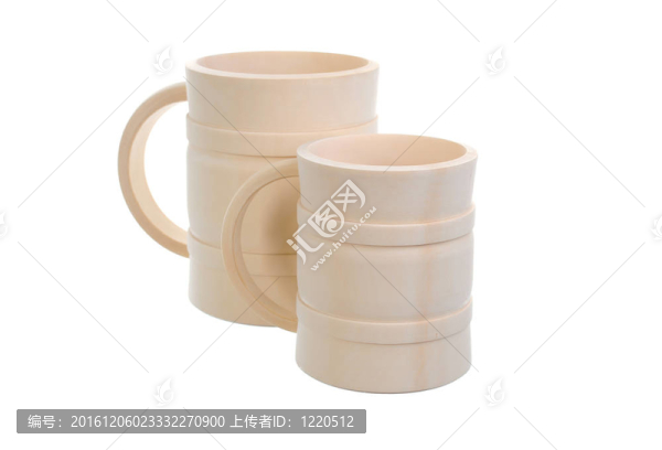 一個(gè)木制啤酒杯的圖像