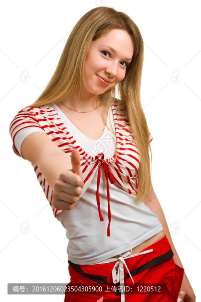 微笑的女孩豎起大拇指