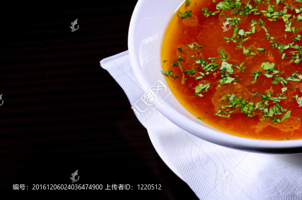 質(zhì)樸的牛肉湯