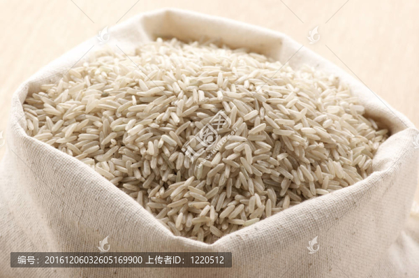 Brown,rice在包里