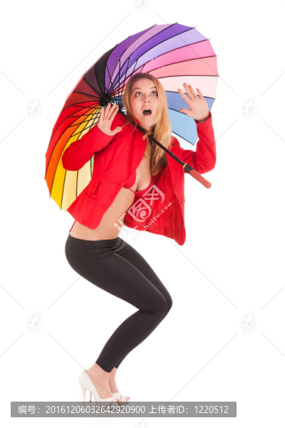 帶彩虹傘的女人