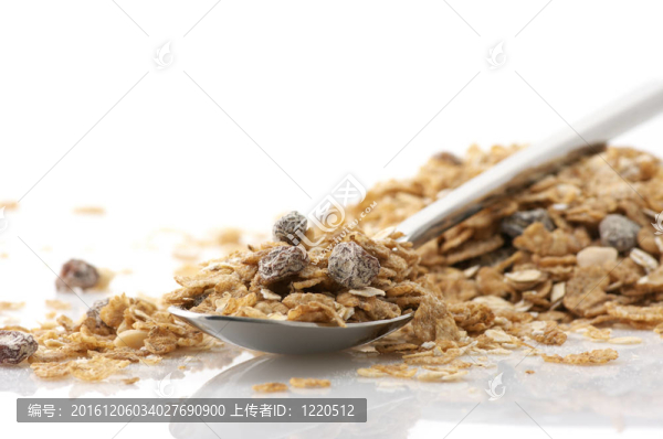 堆麥片