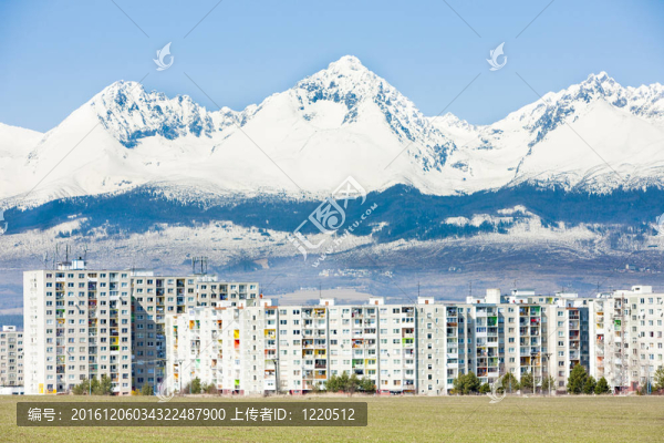 波普拉德與Vysoke,Tatry（高水）在斯洛伐克的背景；