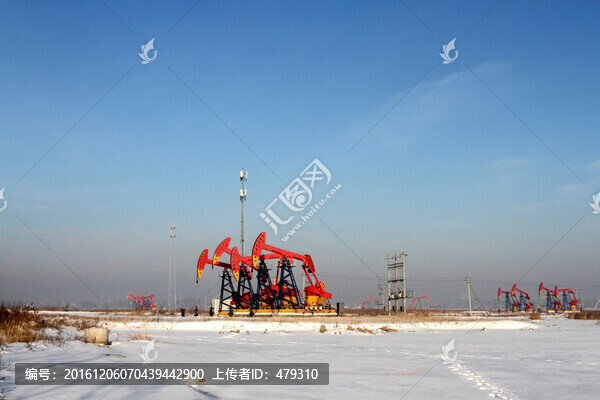 油田,磕頭機,抽油機