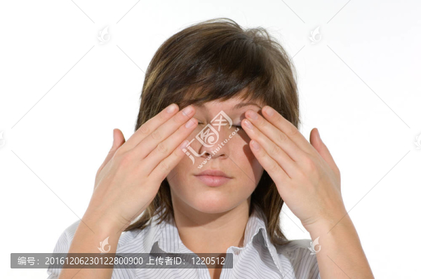 年輕的女人
