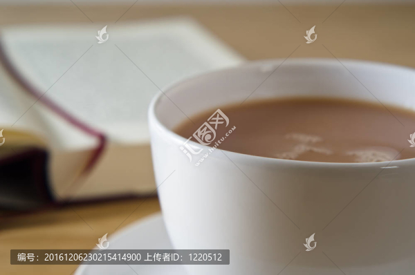 一杯茶和一本好書