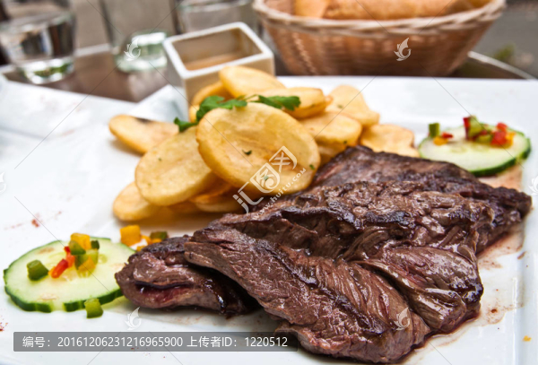 多汁的牛排牛肉
