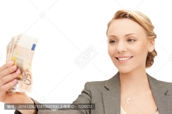 可愛的女人用歐元現(xiàn)金