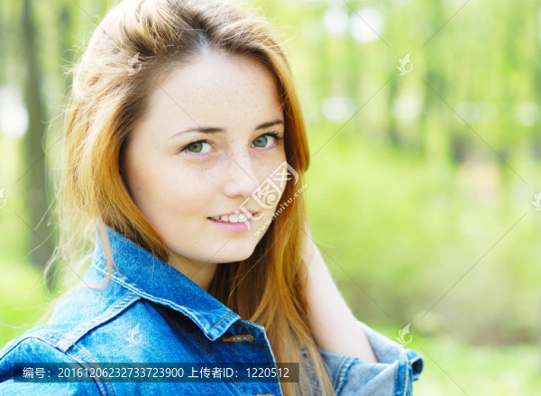 快樂的小女人