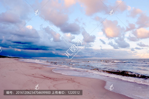 海浪。
