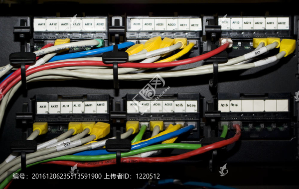 有很多的RJ45轉(zhuǎn)換灣