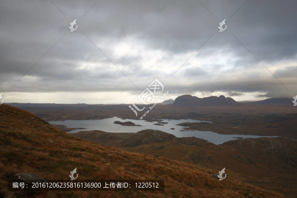超現(xiàn)實(shí)的景觀在Stac,Pollaidh
