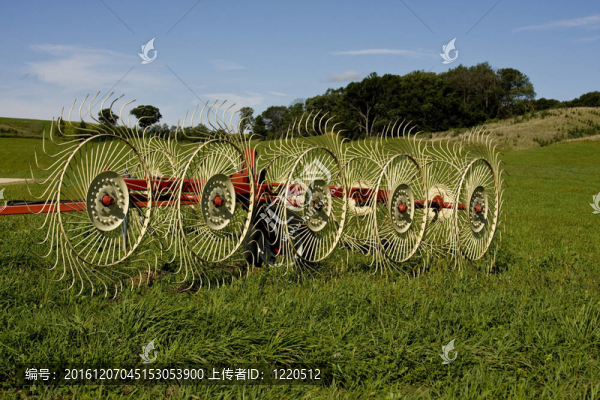 摟草機(jī)