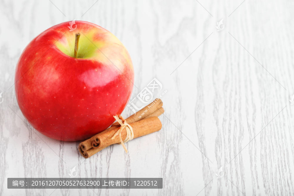 蘋果和肉桂