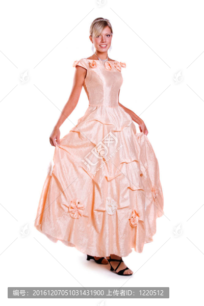 公主服飾的女人