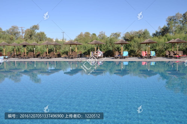 游泳池
