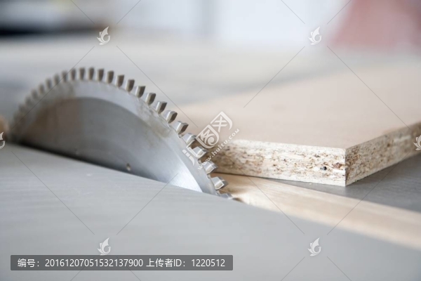 在木工用的機(jī)器