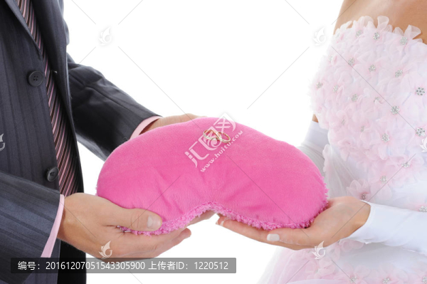 婚禮上的Rings,Honeymoon