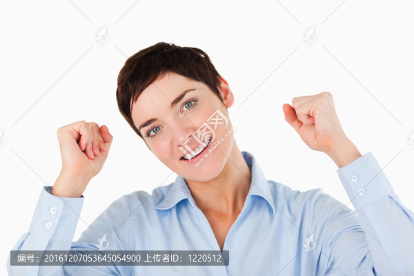 靠近一個開朗的女商人